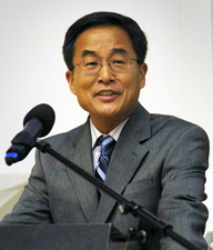AIMS Director Shouchuan Hu at the opening ceremony