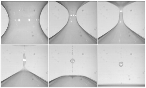 The collapse of a catenoid