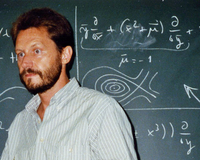 Presenting an unfolding in 1990